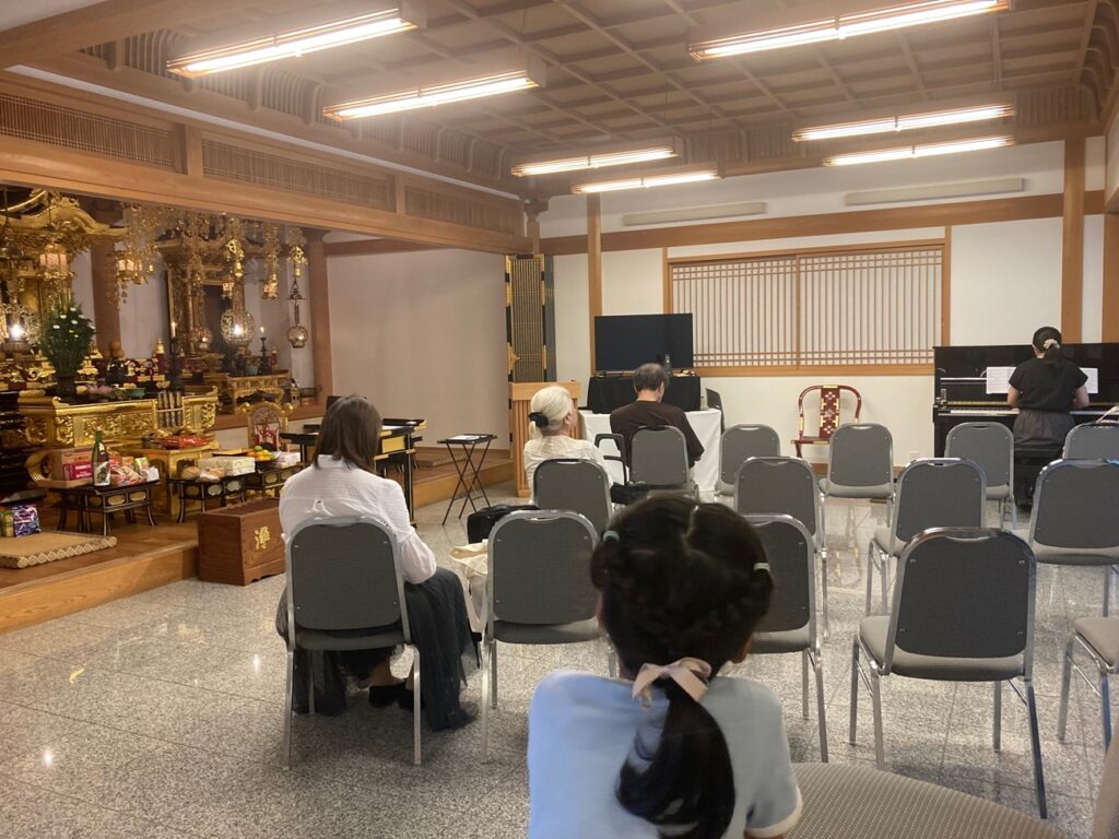 寺ピアノ