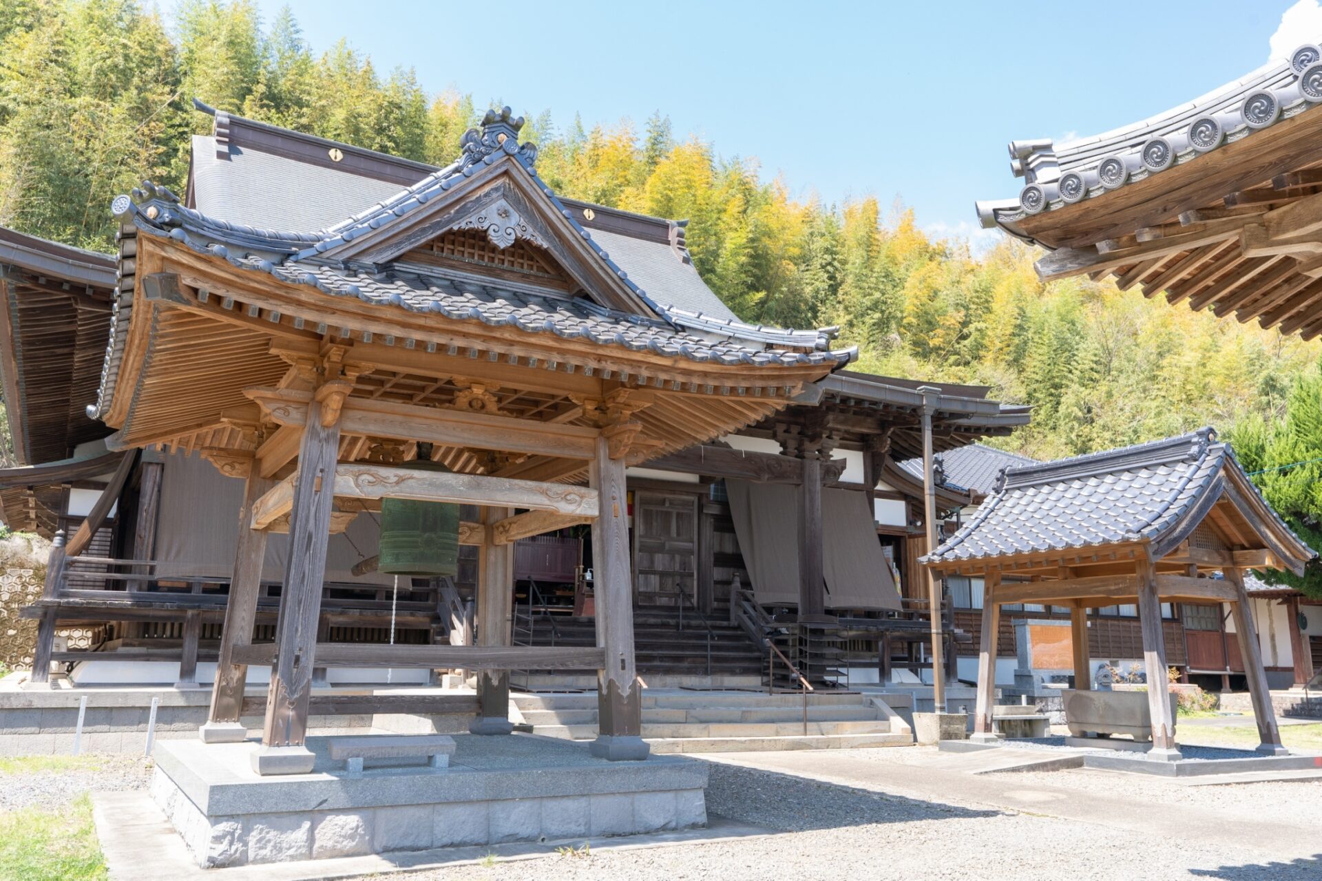 <ruby>鐘楼<rt>しようろう</rt></ruby>