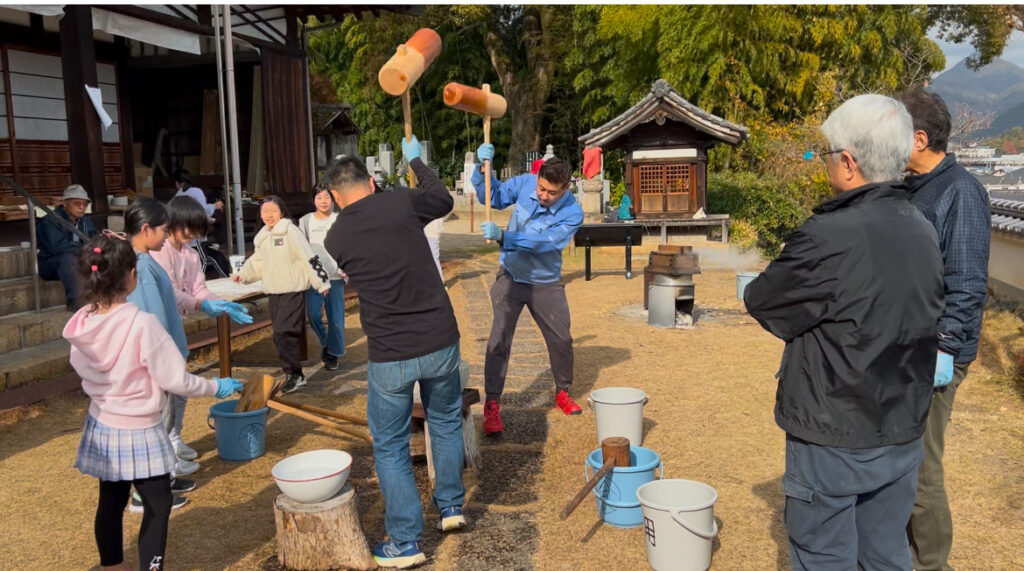 西念寺　もちつき