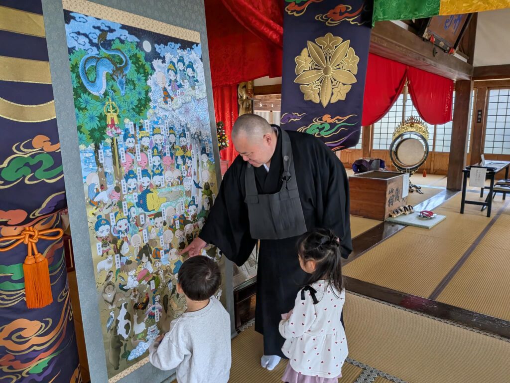 涅槃図と子どもたち