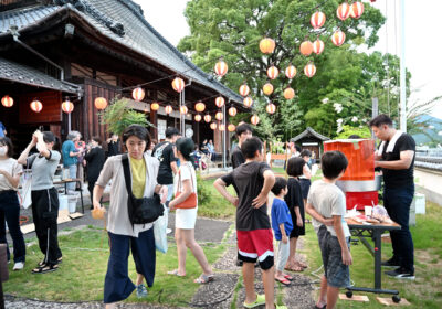 亀居城盆踊り